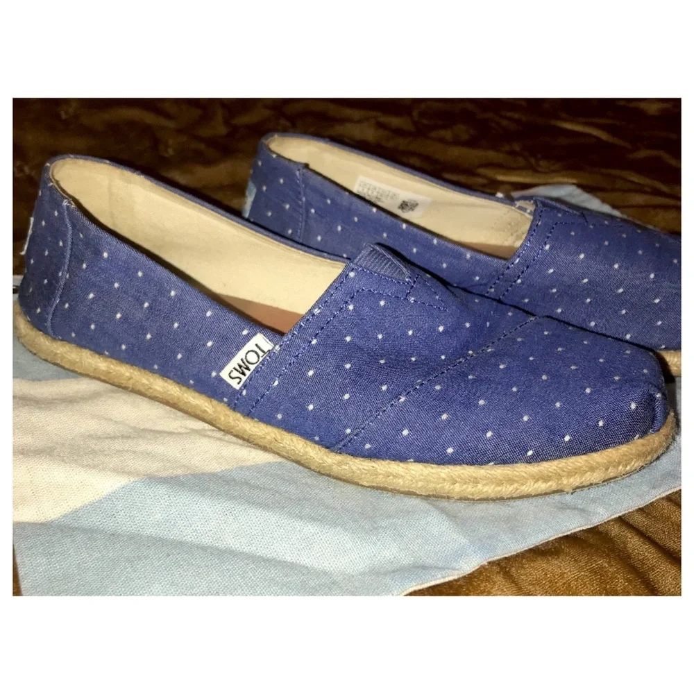 Toms tom’s blue